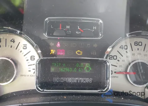 2010 Ford Expedition El Limited z USA, uszkodzony, nr VIN 1FMJK1K50AEB63292